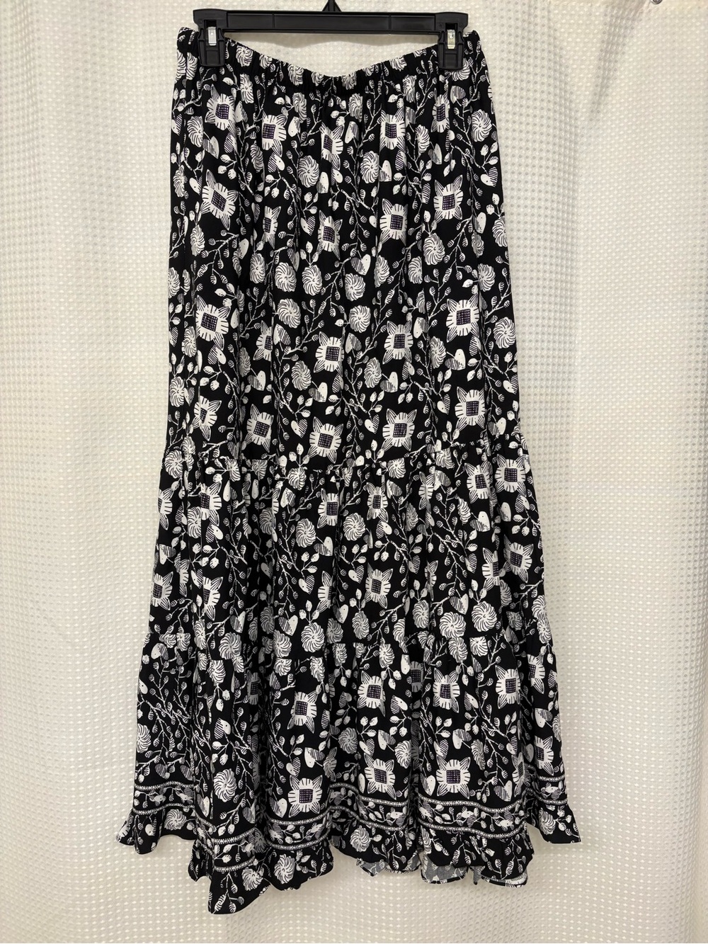 NWT Max Studio Floral Tiered Maxi Skirt Black Ivory Size S Boho
